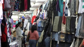 Secuestraron una gran cantidad de ropa con marcas 